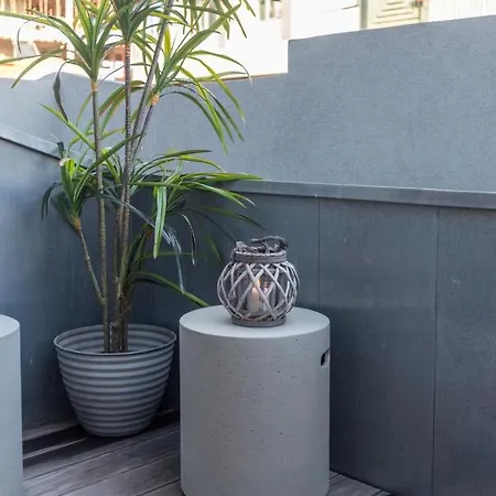 Beautiful Loft Downtown Apartman *