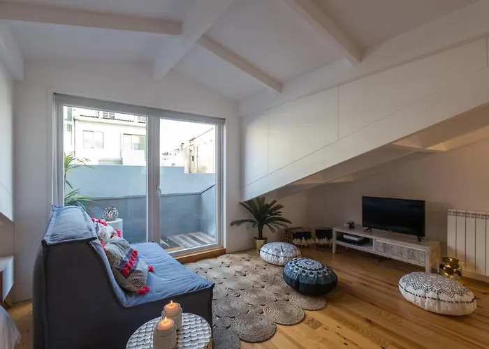 Beautiful Loft Downtown Πόρτο